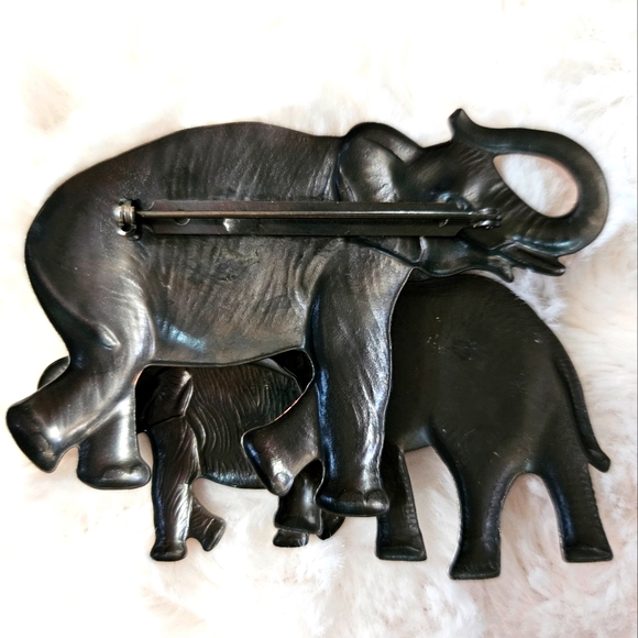 Tri-Color Silvertone Brass Copper S/M/L Elephants Lucky Brooch Pin 2.75" Vtg. - Picture 2 of 3